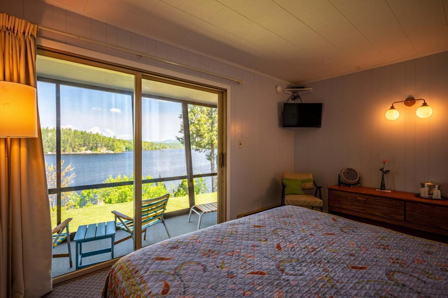 Sandy Point Motel Long Lake Esterno foto