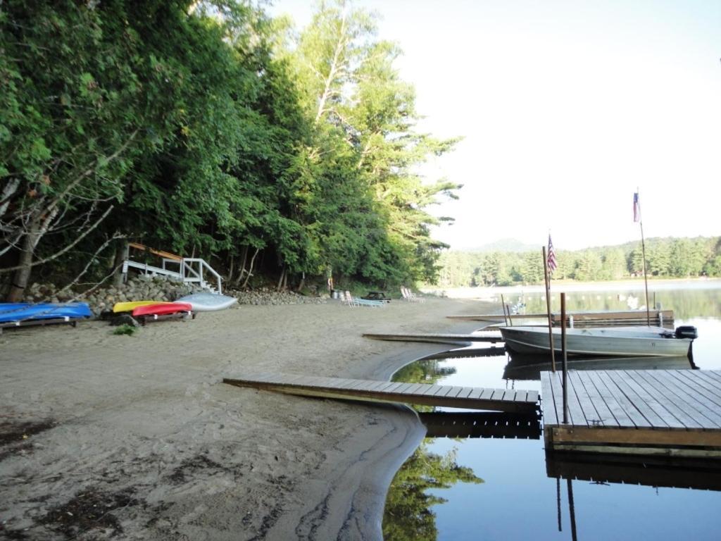 Sandy Point Motel Long Lake Esterno foto